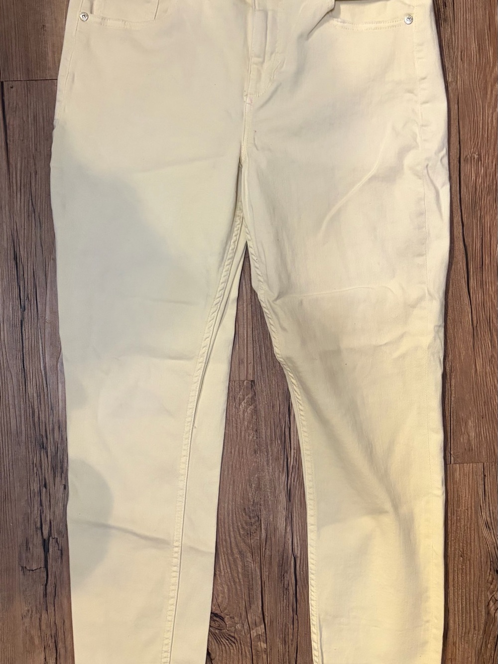 Maurices Women's Light Cream Skinny Jeans